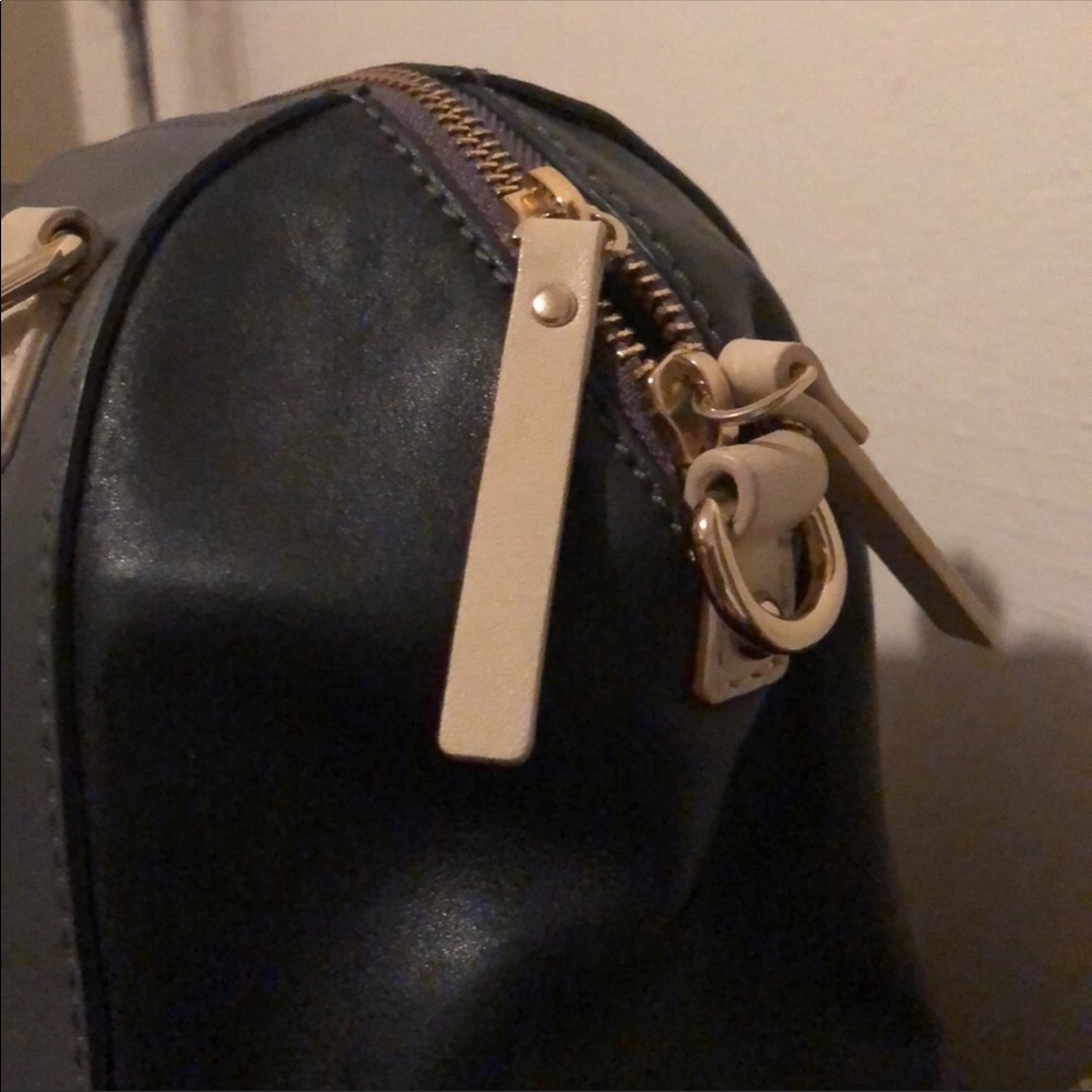 Kate spade handbag - Picture 2 of 2